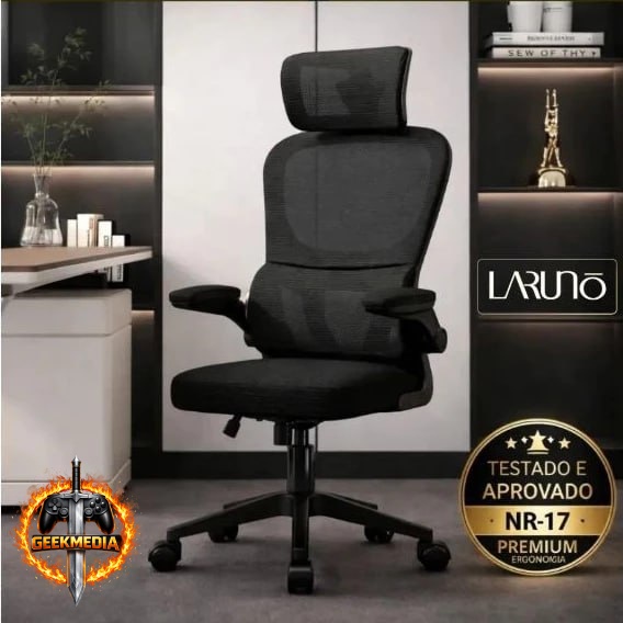 Cadeira Ergonômica Preta Giratória com Apoio Lombar e Braços Ajustáveis