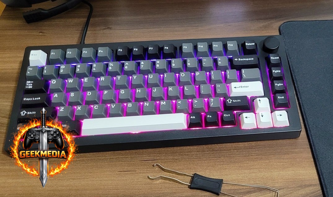 Teclado Mecânico AKKO X Veekos 5075s