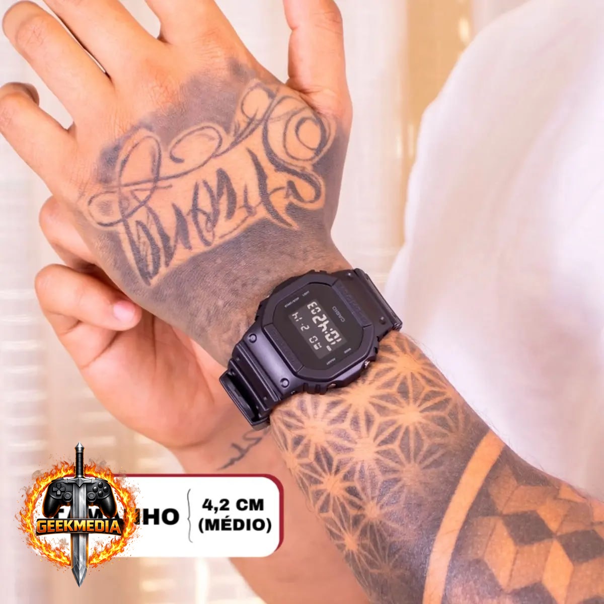 Casio G-Shock Digital DW-5600BB-1DR - Preto