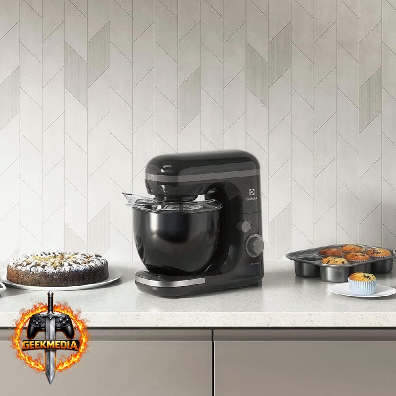Batedeira Planetária Electrolux EKM30 - 5L 750W - Preto