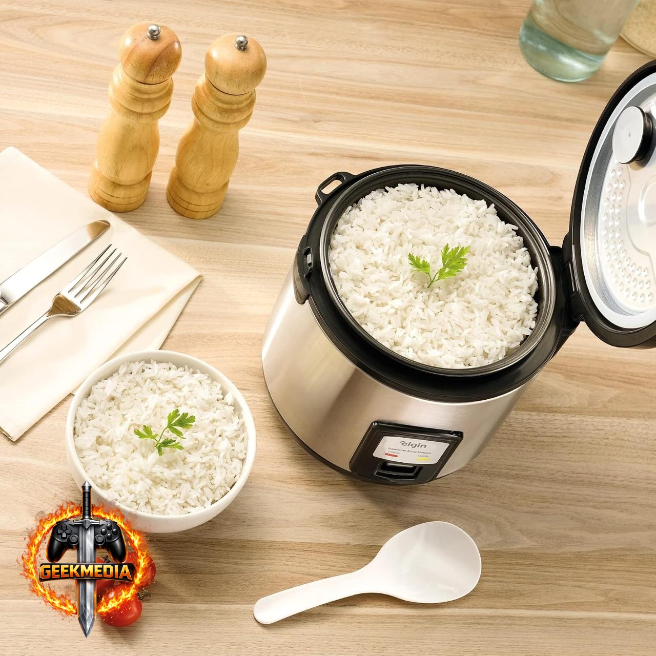 Panela de Arroz Elétrica Elgin 1L 5 Xícaras 110V