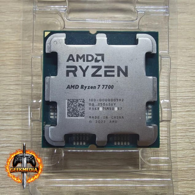 Processador AMD Ryzen 7 7700 AM5 OEM Semi Novo