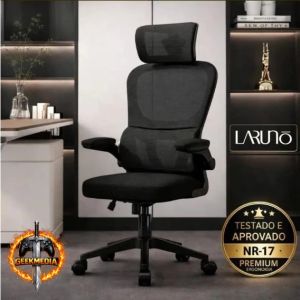 Cadeira Ergonômica Preta Giratória com Apoio Lombar e Braços Ajustáveis